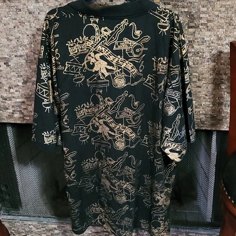 Men's Print Black Gold Shirt  SIZE 4X - Picture 5 of 5